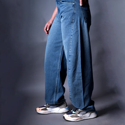 Bella Barrel Fit Jeans